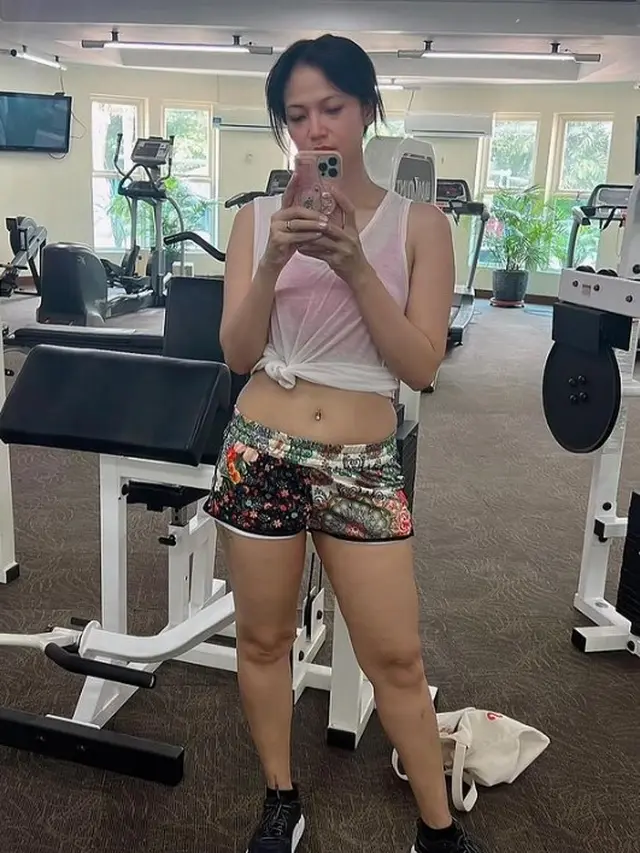 Kinaryosih dengan body goalsnya (Instagram/kinaryosihmoney)