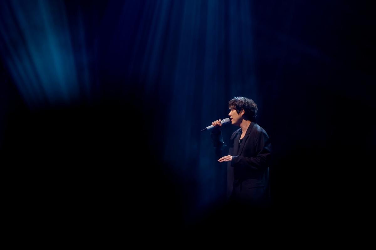 Blusukan Sampai Cover Lagu Indonesia, KYUHYUN Sukses Gelar Konser 10th Anniversary Asia Tour [COLORS] in Jakarta