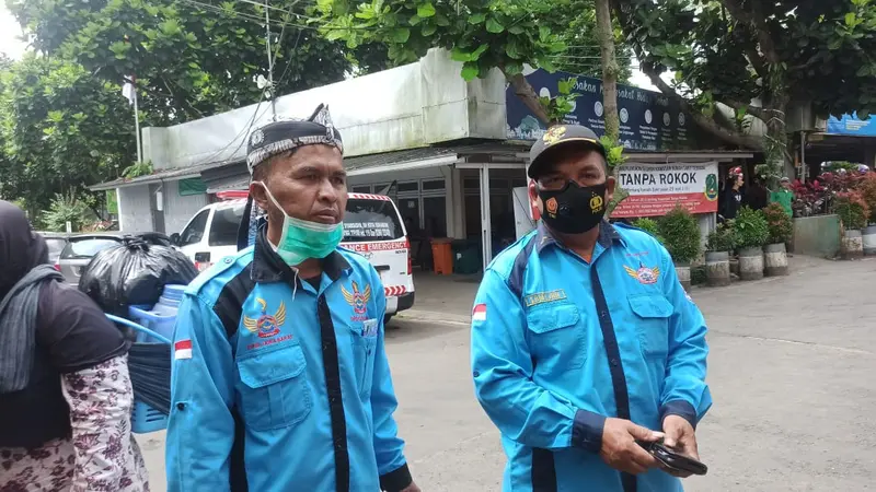 Perjuangan Sopir Ambulans Angkut Pasien Terdampak Gempa Cianjur (Fira Alfi Syahrin)