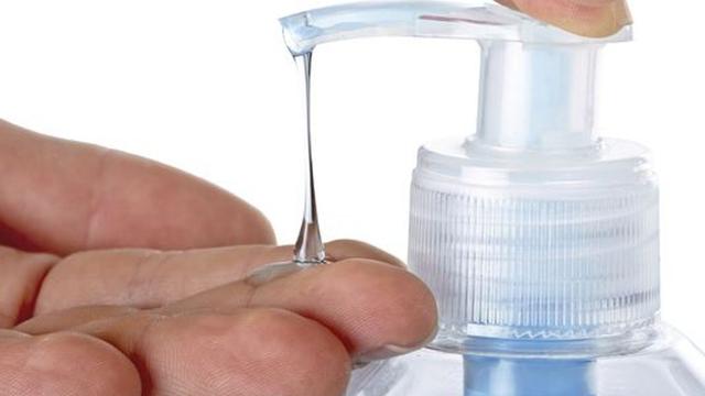 [Bintang] Pakai Cairan yang Satu Ini Saat Kamu Lupa Pakai Deodoran