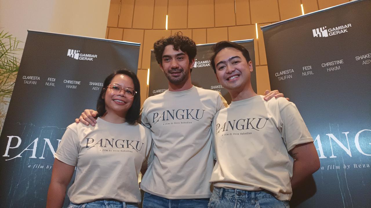 Reza Rahadian Debut Sutradara dalam Film 'PANGKU': Hadirkan Kisah Inspiratif untuk Perempuan