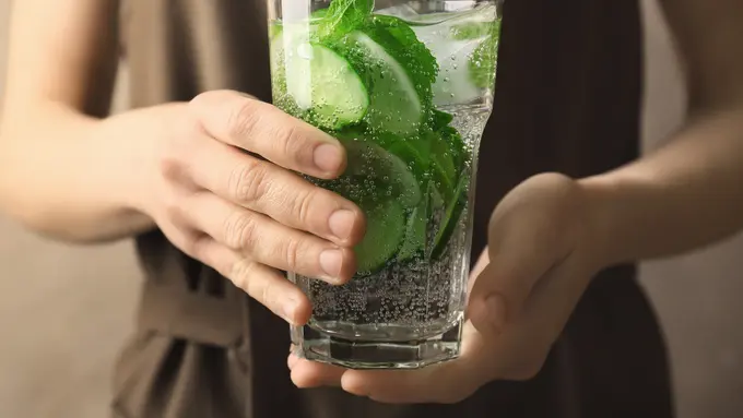 Infused water mentimun dan mint