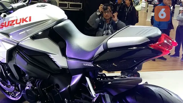 Suzuki Katana