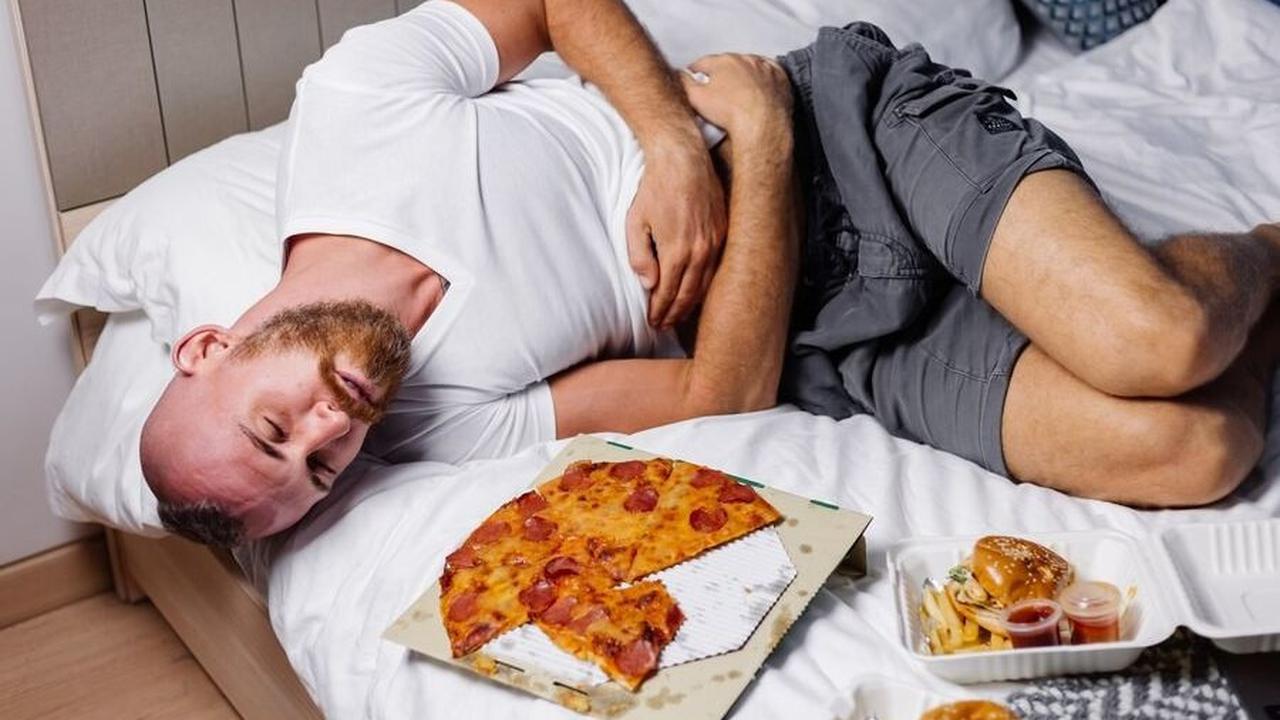7.&nbsp; Tidur atau Berbaring Segera Setelah Makan