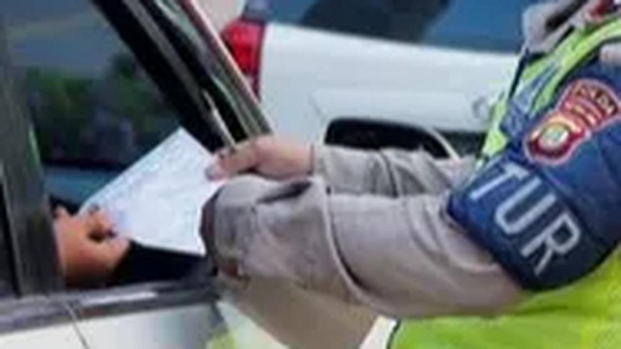 VIDEO: Kapolri Perintahkan, Hanya Polisi Bersertifikat yang Bertugas Menilang