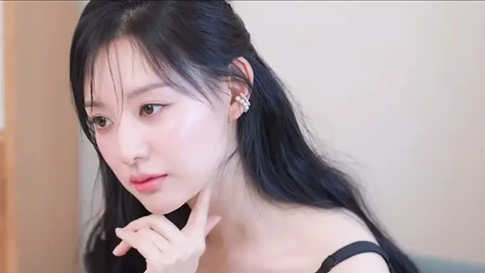 Kim Ji Won