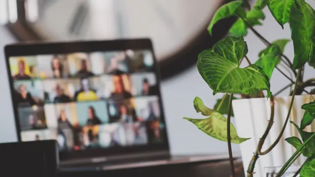 Ilustrasi virtual tur/dok. Unsplash Sigmund