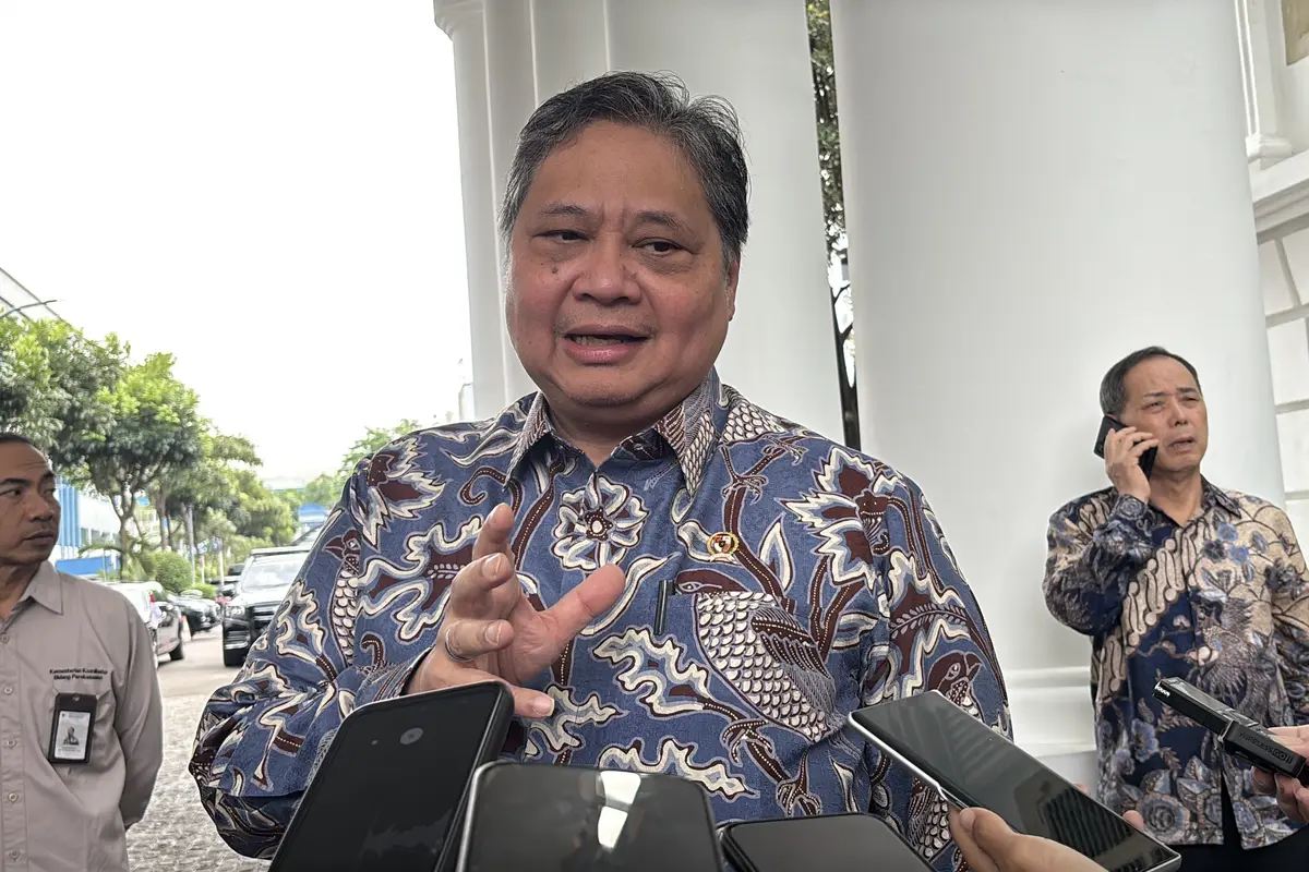 Menko Bidang Perekonomian Airlangga Hartarto saat ditemui usai menghadiri peningkatan literasi dan kesehatan finansial nasional bersama UNSGSA. (Foto: Liputan6.com/Tira Santia)