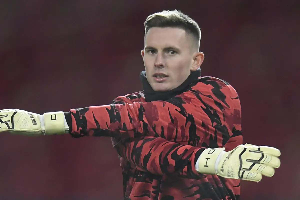FOTO: Kelebihan Dean Henderson dibandingkan David de Gea - Dean Henderson