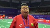 Manajer tim bulu tangkis Indonesia Armand Darmadji di Piala Sudirman 2023. (foto: PBSI)