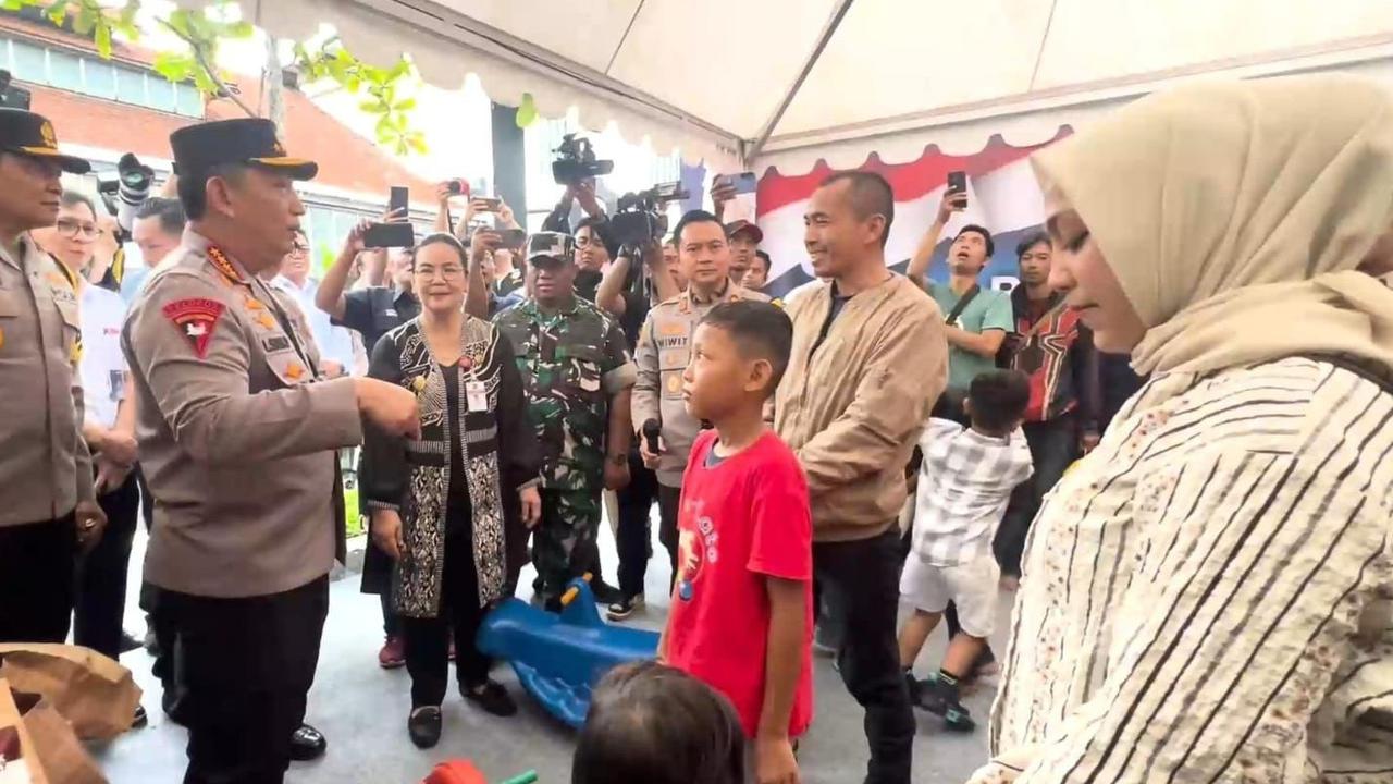 Kapolri Dorong Masyarakat Gunakan Kereta Saat Arus Balik Lebaran 2025