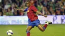 Barcelona's Samuel Eto&acute;o scores a penalty against Betis during their Spanish league match at the Ruiz de Lopera stadium in Sevilla, on February 14, 2009. AFP PHOTO/CRISTINA QUICLER