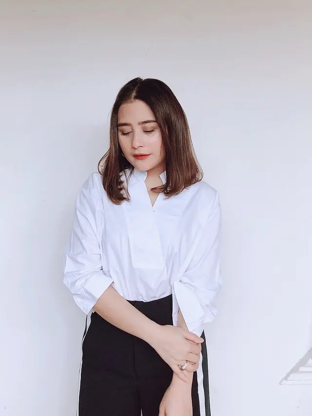 [Bintang] Prilly Latuconsina