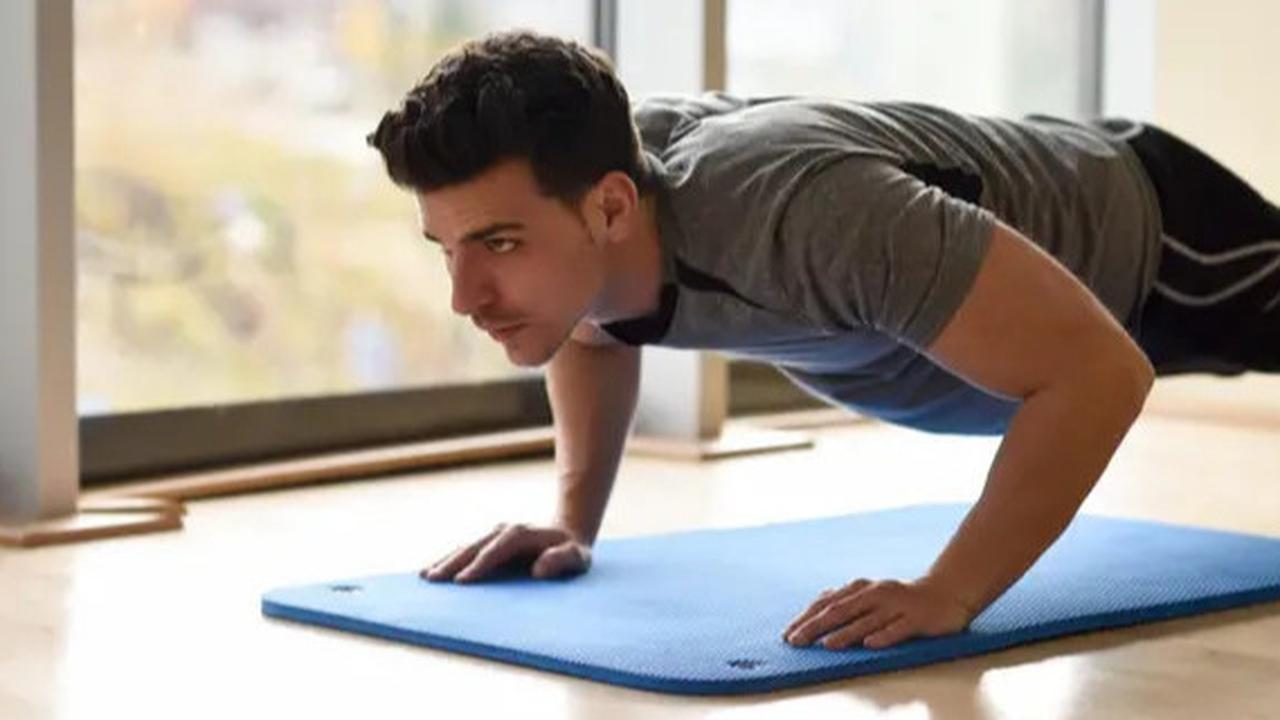 Dihukum Push Up 400 Kali dalam 50 Menit, Puluhan Siswa SMA Dilarikan ke Rumah Sakit