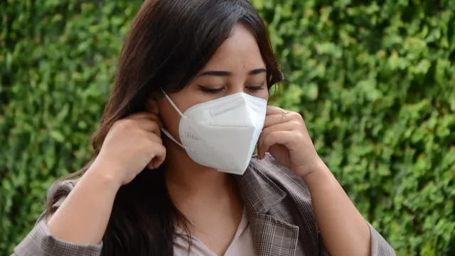 Ilustrasi masker.