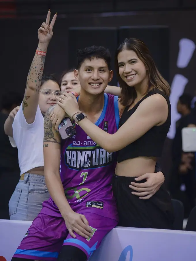 [Fimela] Daniel Wenas dan Shella Bernadetha