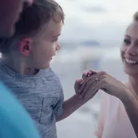 Keluarga adalah segalanya buat tiga zodiak ini. (Sumber foto: unsplash.com)