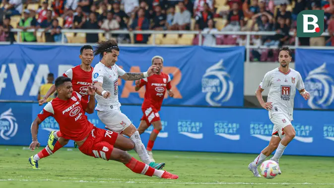 Malut United Terbang Tinggi: Persis Solo Jadi Korban, Empat Besar dalam Genggaman!