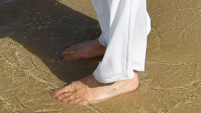 Grounding Punya Manfaat bagi Kesehatan Tubuh, Simak Cara Melakukannya