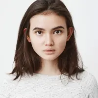 Ilustrasi Model Rambut Sebahu untuk Wajah Oval (credit: cookie_studio/freepik)