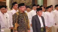 Menteri Agama RI Yaqut Cholil Qoumas bersama Ketum BKM Pusat, Prof Dr Phil H.Kamaruddin dalam pengukuhan tujuh pengurus baru BKM di Masjid Istiqlal, Jakarta Pusat, Rabu, 3 Mei 2023 (Istimewa)