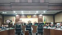 Blak-blakan Terdakwa Nurman Herin Mengaku Ditekan Jaksa Kasus Febrie