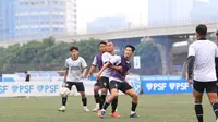 Semen Padang menjalani pemusatan latihan di Jakarta menjelang BRI Liga 1 2024/2025. (Bola.com/Nandang Permana)