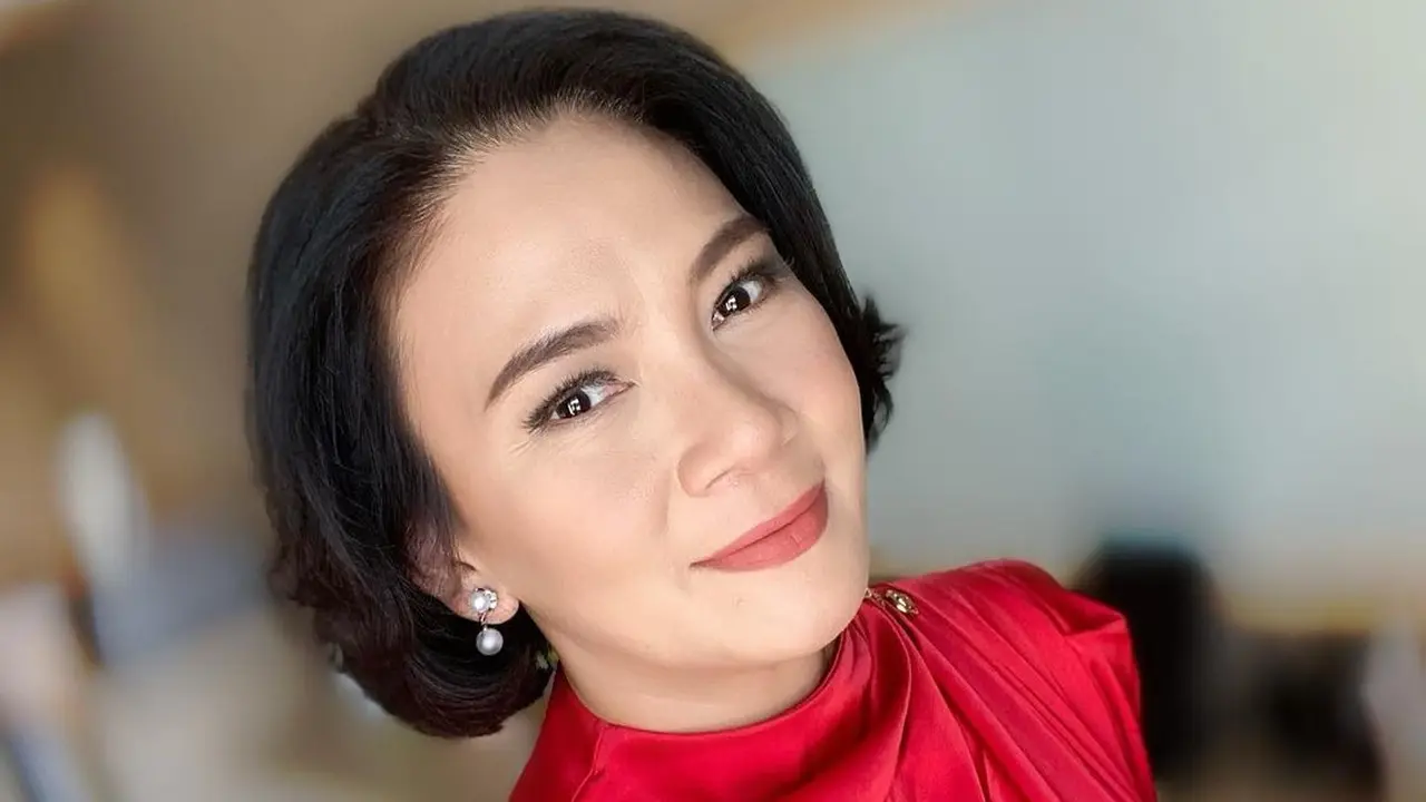 Genap Berusia 50 Tahun, Ini 6 Potret Terbaru Dian Nitami yang Tetap Awet Muda