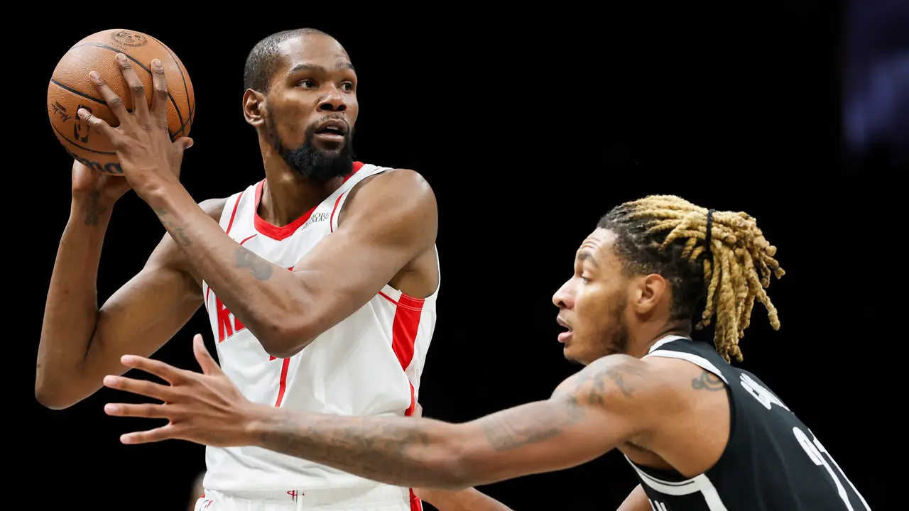 Kevin Durant memimpin Rockets mengalahkan Nets di lanjutan NBA 2025/2026