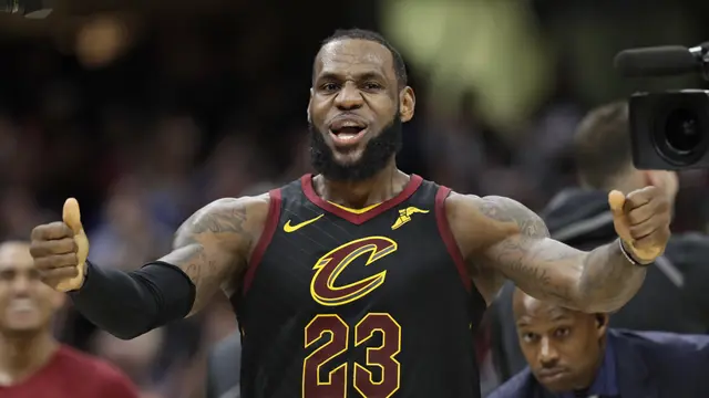 Selebrasi LeBron James