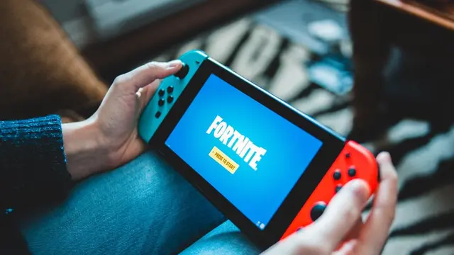 Bikin Game Tentang Merawat Nenek, Pria China Tuai Pujian Netizen