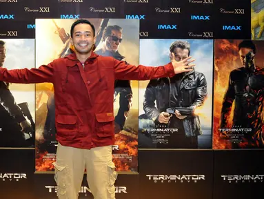 Aktor Yama Carlos saat menghadiri premiere film Terminator Genisys di Gandaria City XXI, Jakarta, Rabu (24/6/2015). Terminator Genisys menceritakan tentang kehidupan di tahun 2029.(Liputan6.com/Panji Diksana)