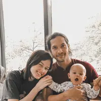 Kimberly Ryder dan Edward Akbar (Instagram/kimbrlyryder)