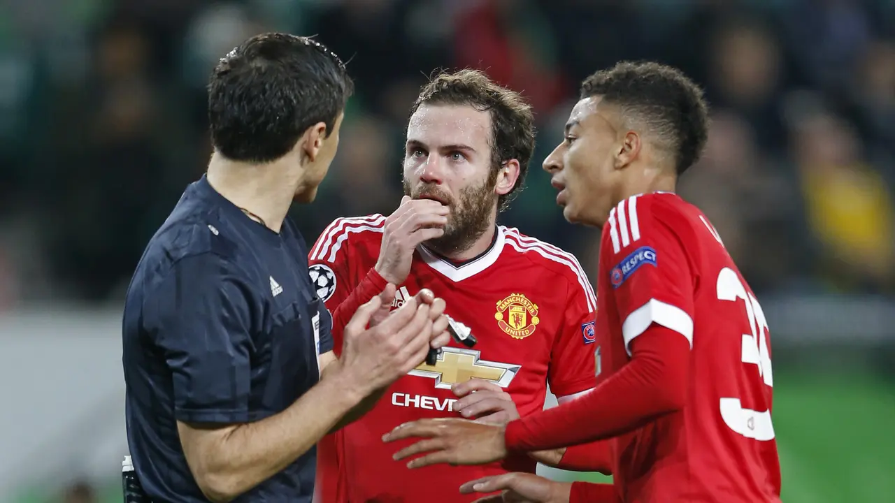 Wolfsburg vs MU