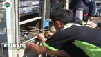 Siswa SMK di Karawang menemukan alat sensor pengatur lalu lintas anti macet. Alat tersebut akan mengatur lampu hijau menyala lebih lama jika kondisi jalan tengah macet panjang.