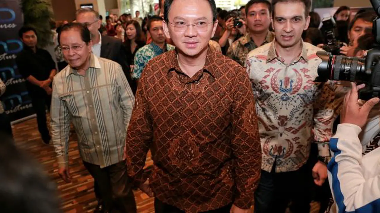 Ahok Himbau Pegawainya Teladani Sifat BJ Habibie
