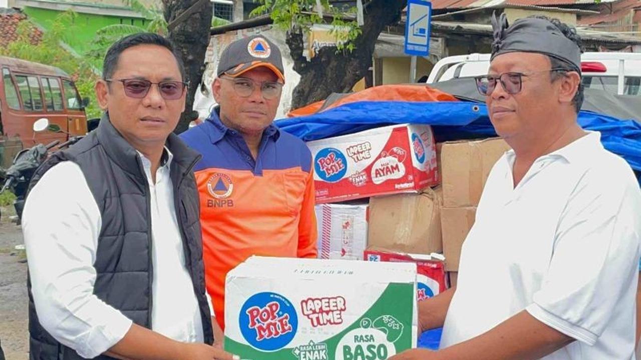 Bupati Bekasi Tinjau Banjir di Cikarang Utara, Pastikan Kebutuhan Korban Terpenuhi