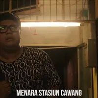 "Syutingnya dari pagi sampai pagi lagi. Jam dua pagi saya melihat ada bayangan. Entah itu memang penampakan atau halusinasi karena ausah kelelahan," ujar Ricky Cuaca menceritakan pengalamannya  saat syuting. (Photo by: k2kpictures)