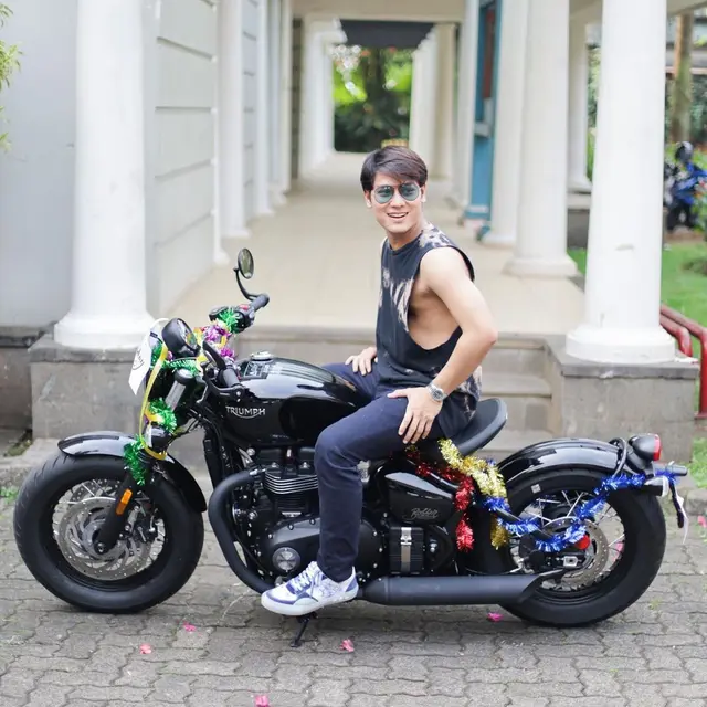6 Potret Motor Kado Rizky Billar dari Lesty Kejora, Harganya Ditaksir Rp 536 juta