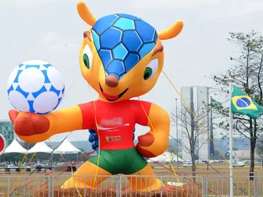 Maskot Fuleco terinspirasi dari seekor armadillo (Tolypeutes tricinctus) sejenis trenggiling yang sudah terhitung langka di wilayah benua Amerika (fifa.com).