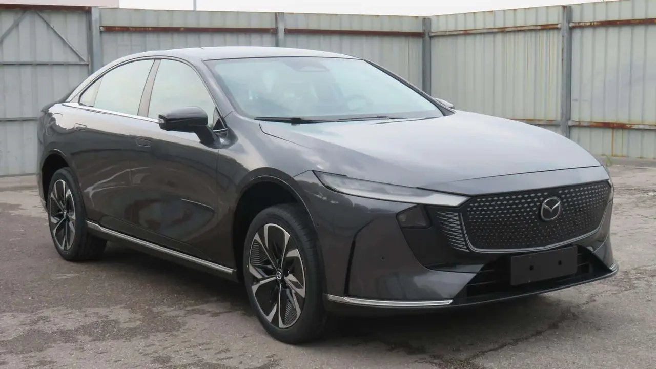 Mazda EZ-6 Sudah Tiba di Cina, Siap Dijual (Carnewschina)