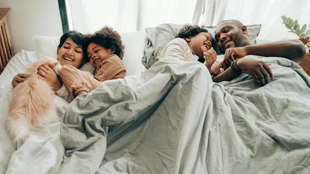 Membangun Ikatan Keluarga