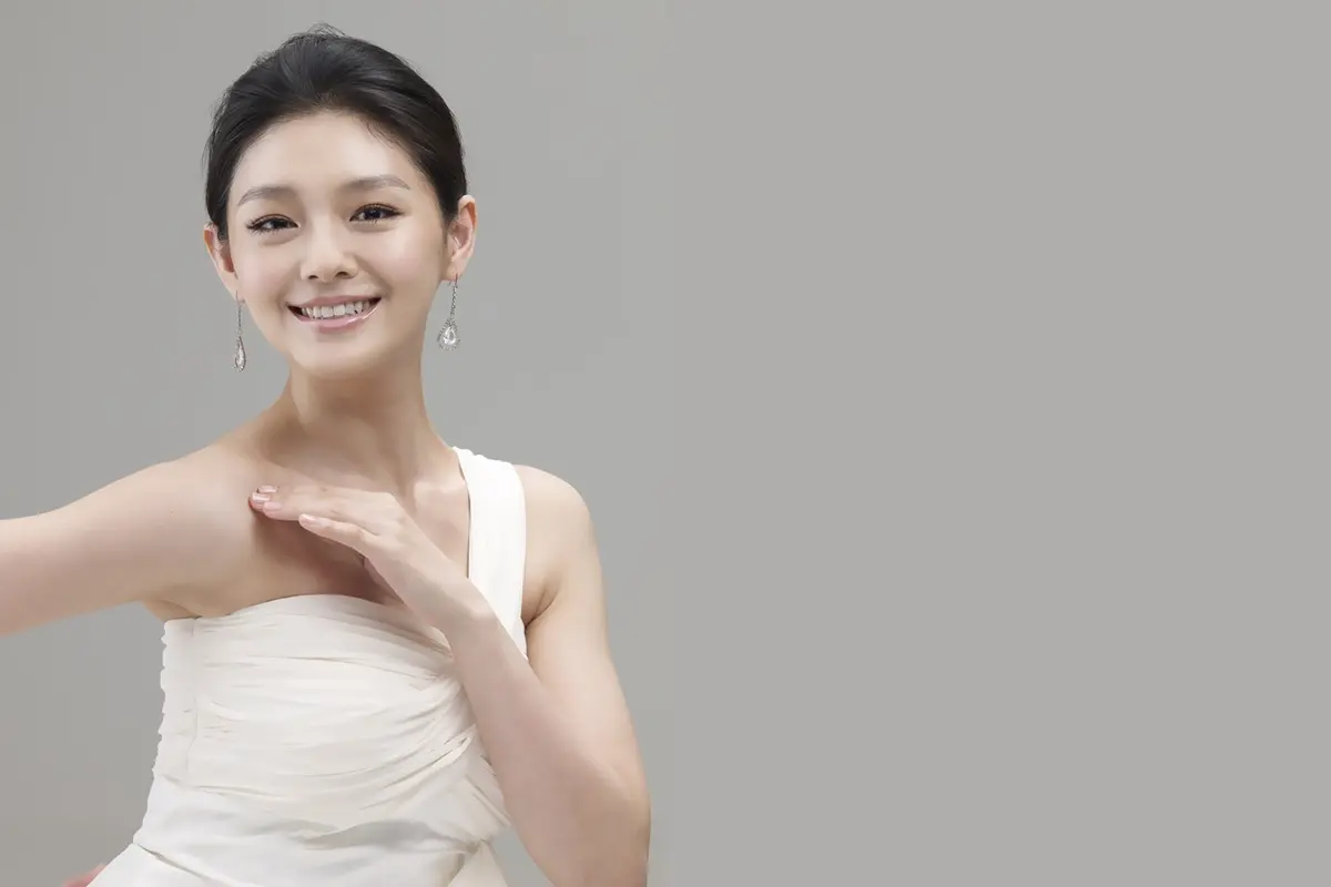 Barbie Hsu