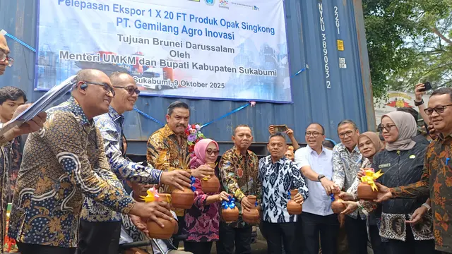 Menteri UMKM Maman Abdurrahman meluncurkan program KUMITRA (Kemudahan Usaha Mikro Bermitra). (Foto: Liputan6.com/Fira Syahrin)