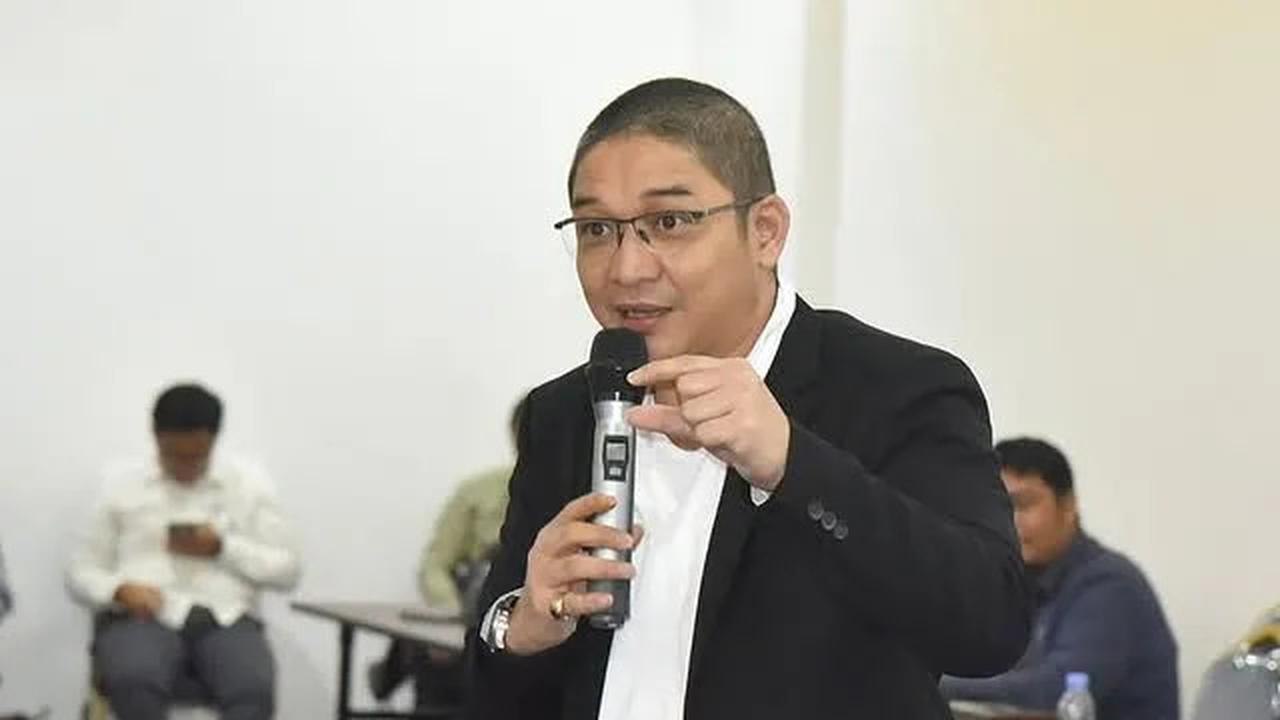 Pasha Ungu Tak Ikut Joget Bareng Anggota DPR Lain, Pilih Diam
