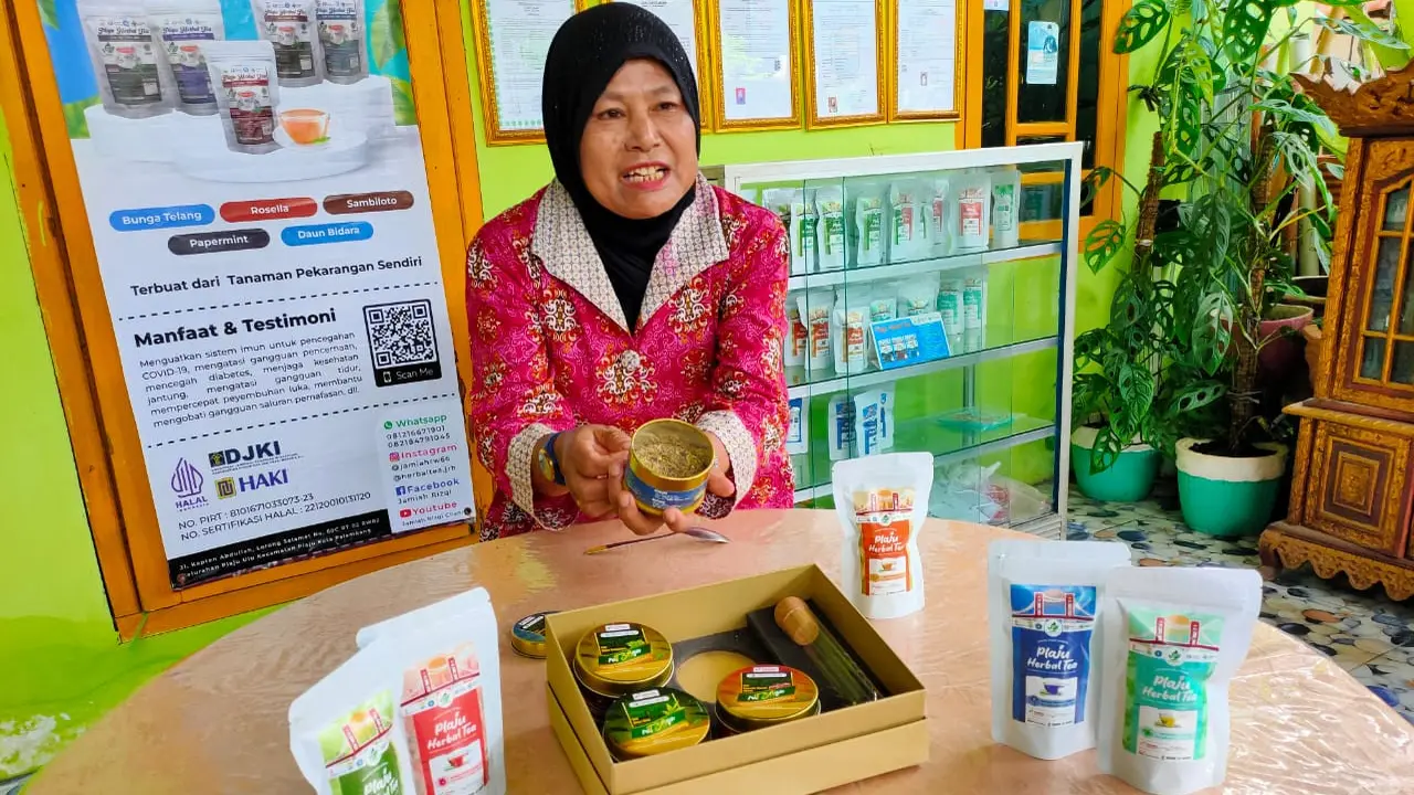 Dari Tanaman Obat Keluarga, Teh Herbal Warga Palembang Jadi Suvenir G20