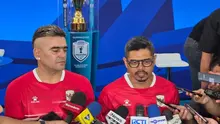 Dua mantan striker Timnas Indonesia, Cristian Gonzales dan Bambang Pamungkas, hadir dalam Trophy Tour ASEAN Hyundai Cup 2026 di Jakarta, Sabtu (25/7/2026). (Bola.com/Istimewa)