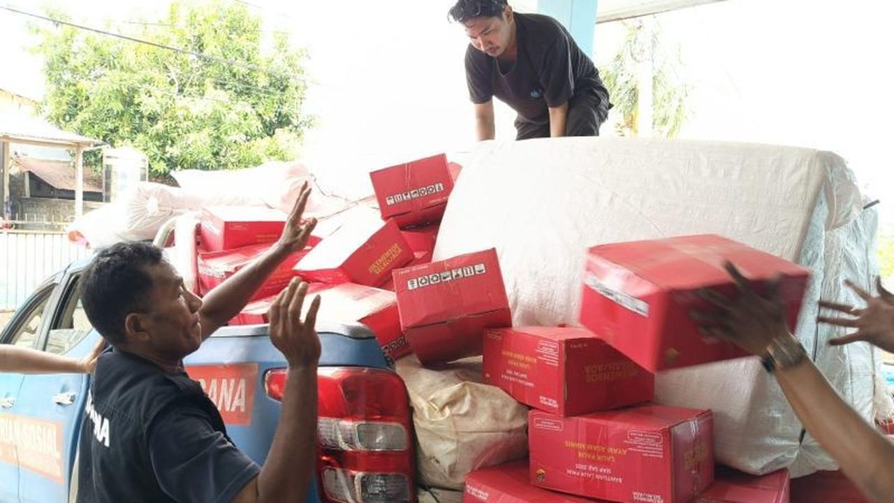 Polda Malut Kerahkan Personel Bantu Distribusi Bantuan Gempa di Ternate, Pastikan Keamanan Warga