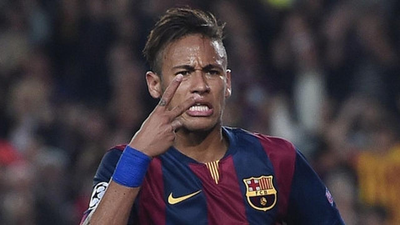 Libur ekstra, Neymar debut lawan Roma