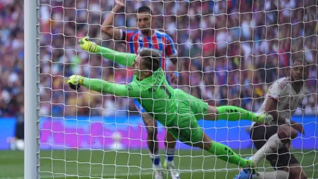 Taktik Rahasia Dean Henderson saat adu penalti Melawan Liverpool di Community Shield Akhirnya Terungkap